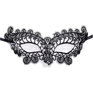 Diadema con diseño de gato sexy, conjunto de seis piezas en color negro, accesorios para disfraces de mujer - Product Image 1