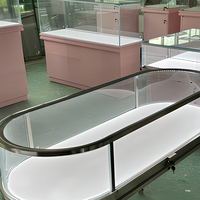 Vitrine et comptoir d'éclairage LED pour bijouteries, idéale pour l'aménagement intérieur des magasins de bijoux
