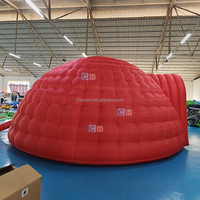 Dôme de Noël gonflable rouge, tente igloo pour événements de Noël, décoration de fête de Noël en plein air