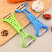 Handmatige groente- en fruitenschiller met plastic handvat en roestvrijstalen mes, multifunctioneel keukengereedschap voor het schillen van aardappelen en wortelen