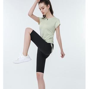 T-shirt de yoga pour femme à demi-zip avec cordon de serrage latéral et fronces, séchage rapide, respirant, manches courtes, haut d'entraînement, fitness, course à pied, sport - Product Image 3