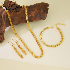 Ensemble de bijoux de mariage tendance, plaqué or 21 carats, collier, bracelet et boucles d'oreilles élégants de style italien, 3 pièces pour bijoux de mariée marocains - Product Image 1
