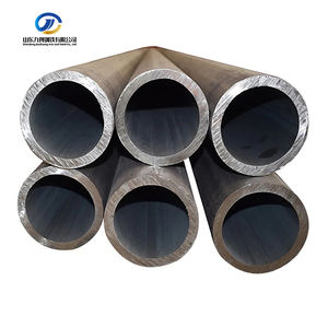 Труба бесшовная из углеродистой стали горячей прокатки <span class=keywords><strong>ASTM</strong></span> A106/AISI 1020, класс прочности SCH40, для применения в нефтегазовой промышленности, длиной 6м и 12м в наличии - Product Image 1