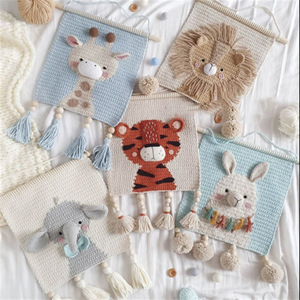 Handmade Polyester Crochet hươu cao cổ tấm thảm hình động vật trang trí tường kiva thương hiệu unisex phòng trẻ em trang trí sáng tạo xuyên biên giới - Product Image 2