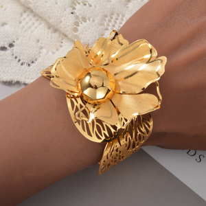 oversized hollow floral copper bulk wholesale 18k gold plated designer <b>bangle</b> bracelet matching fashion jewelry ring <b>set</b> - Product Image 3