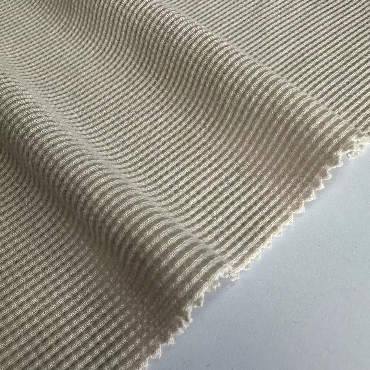 Fabbrica di alta qualità in maglia di CVC tessuto jersey 40% % poliestere 60% di cotone waffle tessuto per vestito e camicie