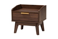 Vente en gros d'ensemble de 3 pièces de chambre à coucher en noyer du milieu du siècle avec commode, coffre, table de chevet, poignées en métal minces, meubles de rangement