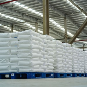 Masterbatch de PP de Baja Contracción para Piezas Automotrices |   Sinergista Ignífugo de Alto Módulo y Bajo <span class=keywords><strong>CTE</strong></span> - Product Image 4