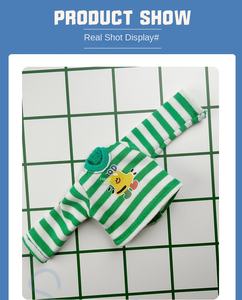 Только детская одежда. Детская одежда Zsiga обладает очаровательным видом, словно кукольная одежда. Одежда с полосатыми топами. - Product Image 6