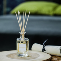True Scent bouteille de diffuseur transparente de marque privée de luxe avec diffuseur d'huile de roseau diffuseur de roseau liquide naturel désodorisant