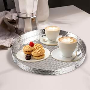 Plateau décoratif en aluminium antirouille avec finition élégante pour l'affichage décoratif servant des collations boissons pièce d'accent pour n'importe quelle pièce - Product Image 4