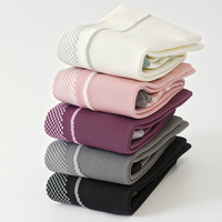 Chaussettes de sport professionnelles en coton peigné bouclette sans couture, à séchage rapide, antidérapantes, pour la course, la corde à sauter et le yoga