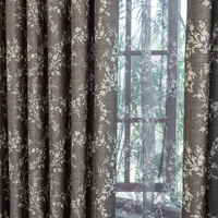 Rideau minimaliste américain gris foncé et blanc à imprimé floral en polyester filtrant la lumière pour salon et chambre à coucher