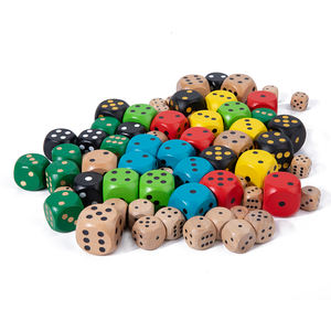 Personnalisé 16mm 25mm 30mm arrondi D6 dés en bois forme carrée pour TTRPG jeu de société fabricant de logo en ligne - Product Image 1