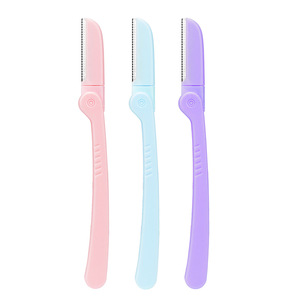 Recortador de Cejas Plegable Xirui con Cuchilla de Acero Inoxidable, Depilador de Cejas, Recortador de Cejas para Mujer con Peine para Cejas - Product Image 1