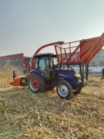 Tracteur robuste 1004-TB avec hacheuse à fourrage, empattement 2050 mm, pneus arrière 14.9-30, force de traction 24KN pour ensilage d'herbe