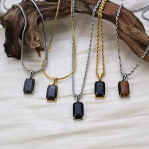 Venta al por mayor de piedras preciosas naturales impermeables, colgante de ónix negro, joyería de acero inoxidable, collar de piedra de ónix para hombres, joyería - Product Image 5