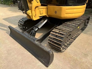 Caterpillar Cat 303 en excellent état, excavatrice sur chenilles hydraulique de 3 tonnes, d'occasion, provenant du Japon - Product Image 4