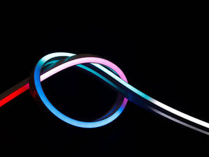 Tira de Luz LED Inteligente RGB de 3.28 Pies y 5V para Alquileristas y Propietarios de Espacios Pequeños, Control Remoto por Aplicación, Resistente al Agua IP65, Flexible, Decoración para Dormitorios - Product Image 3