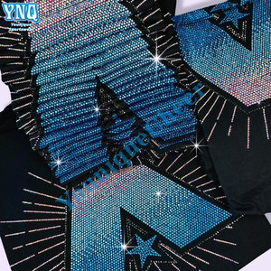 عينة مجانية الهتاف بلينغ الإصلاح الساخن مخصص حجر الراين نقل الحرارة تصميم الحديد على تي شيرت - Product Image 1