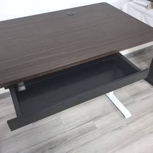 学校、オフィス、ジム、寝室で使用できる、内部に仕切りが付いたプラスチック製のロック可能なエコフレンドリーな収納引き出し - Product Image 2