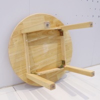 Table circulaire multifonctionnelle en bois massif pour les meubles des enfants d'âge scolaire, ensemble de meubles de maternelle