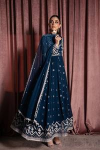 Robe Anarkali brodée bleu nuit avec dupatta – Ensemble festif 3 pièces - Product Image 2