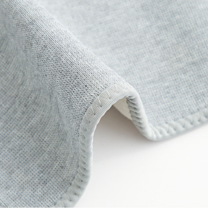 Soporte de espalda inferior transpirable flexible ajustable con diseño de calentamiento de estómago para comodidad durante todo el año - Product Image 2