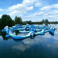 Plateforme flottante Hualong en PVC épaissi pour parc aquatique, parcours d'obstacles, jeux de trampolines et fête aquatique