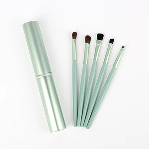 Lot de 5 pinceaux de maquillage portables à long manche pour fard à paupières, pinceaux cylindriques multicolores pour les yeux, outils de beauté - Product Image 3