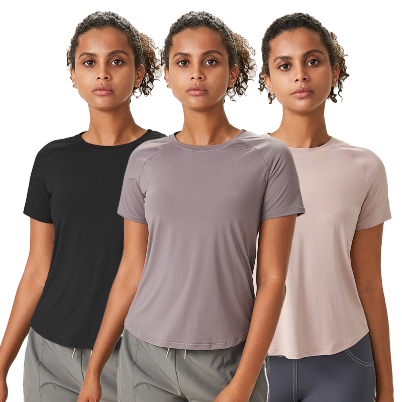 A New Loose Mesh Fabric Yoga Short-sleeved Breathable T-shirt for Women and a Sports and Fitness Top