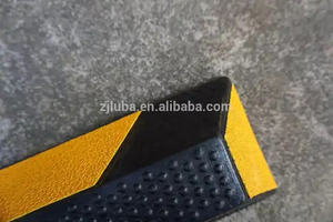 1650*150*100mm precio barato equipo de estacionamiento de goma larga paradas de estacionamiento tapón de rueda - Product Image 3