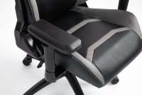 Chaise ergonomique de course de jeu de trous d'oeil de nouvelle conception de 2024 Offre Spéciale avec l'appui-tête