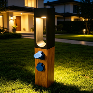 Lámpara Decorativa de Jardín Moderna de Acero Inoxidable de Alta Gama con Enchufe, Resistente al Agua, para Paisajes y Césped, IP65, Reflector - Product Image 1
