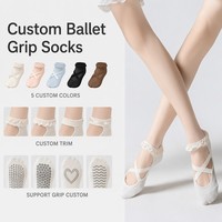 Chaussettes de yoga et de ballet antidérapantes en coton pour femmes, avec dentelle et sangle croisée, idéales pour le Pilates et la barre, vente en gros