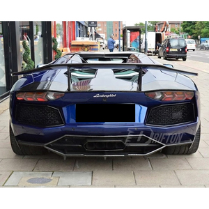 สปอยเลอร์หลังคาร์บอนไฟเบอร์แบบแห้ง Aventador DM Style พร้อมฝาปิดฐาน สำหรับ Lamborghini Aventador & S & SV LP700 LP740 LP750 ปี 2011-2014 - Product Image 4