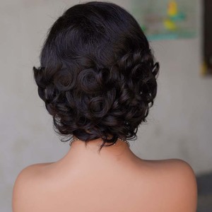 Perruques courtes bouclées sans colle pré-épilées avec frange, <span class=keywords><strong>cheveux</strong></span> vierges vietnamiens naturels noirs, bonnet petit format pour femmes, vente en gros - Product Image 1
