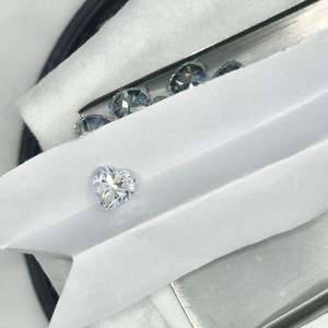 Heart Cut Cubic Zirconia Gemstone Clear For Jewelry Making 5ASPG Cut Lab Created Zircon Stone - Product Image 4