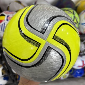 หมายเลขทางการ ลูกฟุตบอลฝึกซ้อมระดับมืออาชีพ 5 ลูก ทนทานสูง เหมาะสำหรับการแข่งขันของสโมสร - Product Image 2