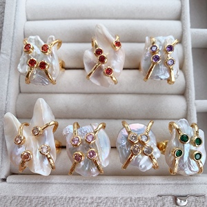 LS-B3871 Thời Trang CZ <span class=keywords><strong>Micro</strong></span> <span class=keywords><strong>Pave</strong></span> Vòng 18K Vàng Mạ Nhẫn Ngọc Trai Pha Lê Vòng Cho Phụ Nữ Và Cô Gái Trong Cuộc Sống Hàng Ngày - Product Image 2