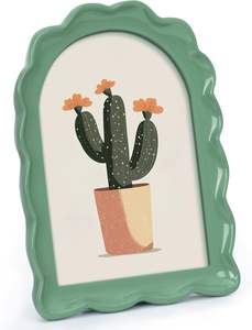 Cadre photo vert serein personnalisé en bois naturel MDF avec finition peinte, support pour photos à suspendre au mur ou à poser sur un bureau, avec logo gravé au laser - Product Image 4