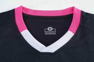 Vente en gros Vêtements de football verts Couleur Séchage rapide Uniforme de football Jeu d'équipe Ensemble d'entraînement Uniforme Adulte Enfants - Product Image 3