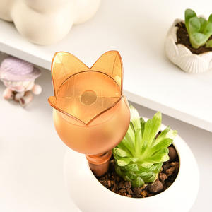 Ménage jardinage plantes goutteur d'eau <span class=keywords><strong>automatique</strong></span> plante auto-<span class=keywords><strong>arrosage</strong></span> clair tulipe forme jardin grand goutteur <span class=keywords><strong>automatique</strong></span> - Product Image 4