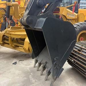 Excavadora Hyundai HX220S de 22 Toneladas con Bomba Hidráulica y Cucharón de 0.35m³ Modelo 2024 - Product Image 2