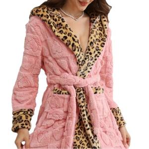 <span class=keywords><strong>Accappatoio</strong></span> di Lusso Autunno-Inverno 2025, Spesso e Peloso con Motivo a Cuore <span class=keywords><strong>Jacquard</strong></span>, Inserti Leopardati, Cappuccio - Product Image 5