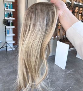 Fournisseur chaud pince à cheveux blond cendré surbrillance toupet vierge cheveux russes dos tissé base en soie Toppers cuir chevelu pour femmes - Product Image 1