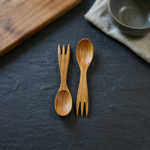 Juego de 2 cucharas de madera duraderas con diseño de hoja, pequeñas cucharas de madera de mango con mangos tallados en forma de hoja para té, café y tarros de especias - Product Image 1
