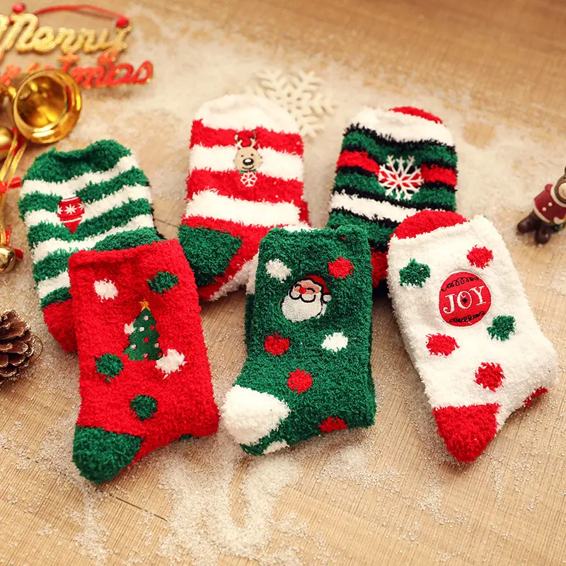 Wholesale Winter Coral Fleece Christmas Slipper Socks Soft Warm Socks For Women Warm Fuzzy Christmas靴下