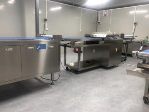 Machine à faire des croissants, ligne de production complète de croissants, mouleuse/rouleuse/coupeuse à croissants en stock au <span class=keywords><strong>meilleur</strong></span> prix - Product Image 2