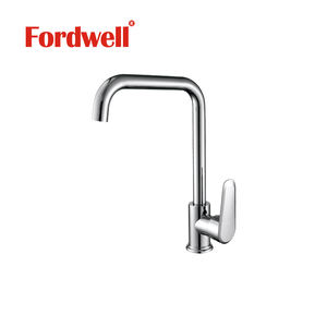 Robinet d'évier monté sur le pont de cuisine de style classique - Product Image 3